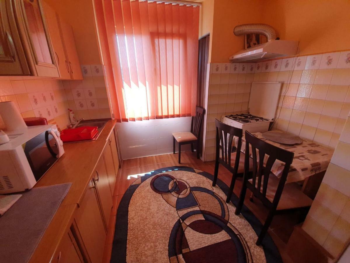 Apartament Denis Apartment Orşova Exterior foto